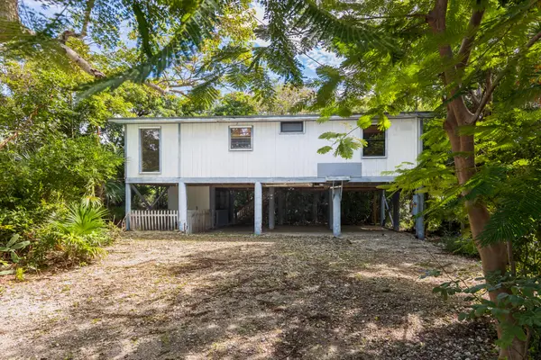 347 Guava Avenue, MARATHON, FL 33050