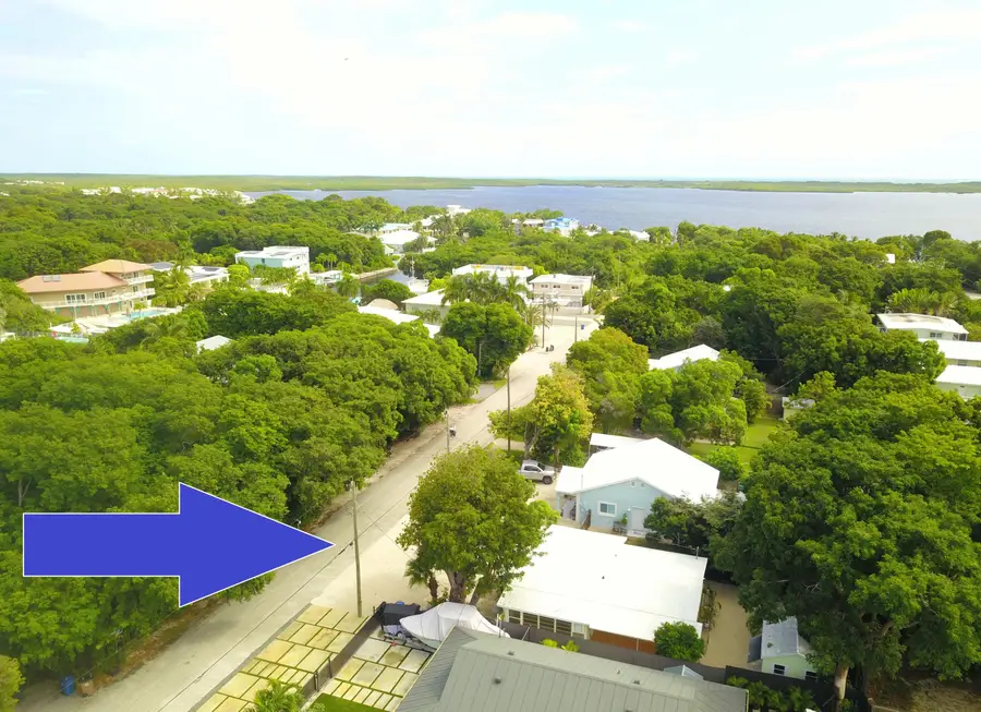 39 Bass Avenue, Key Largo, FL 33037 - Image #2