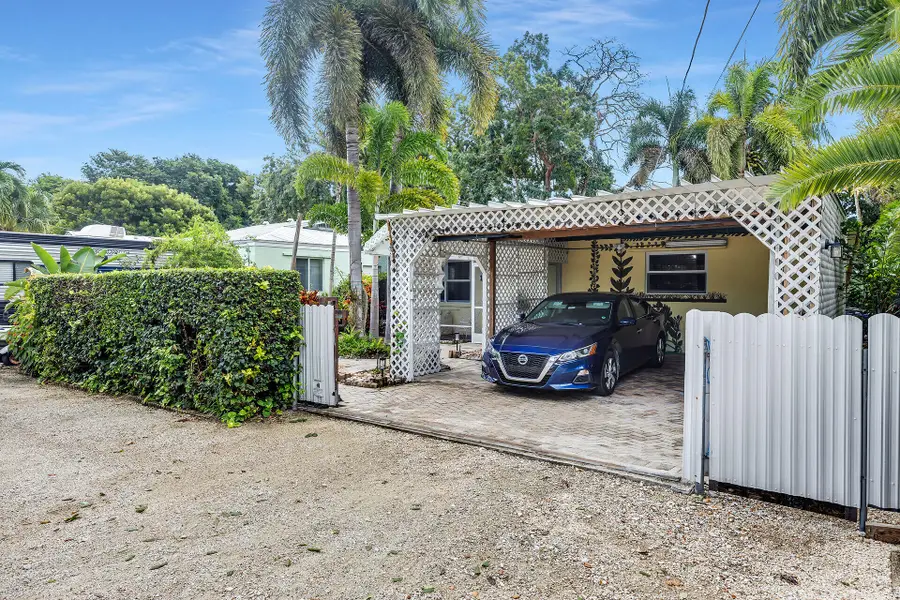 13 Bass Avenue, Key Largo, FL 33037 - Image #2