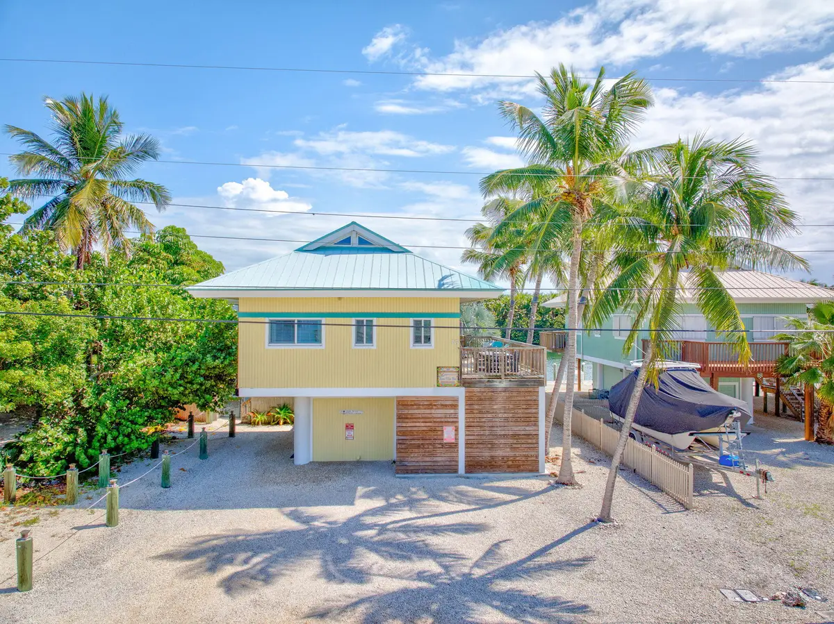 16 E Kyle Way, Marathon, FL 33050 - Image #1
