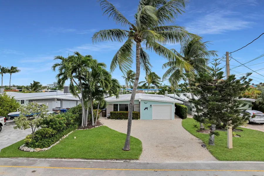 50 7th Avenue, Key Colony Beach, FL 33051 - Image #2