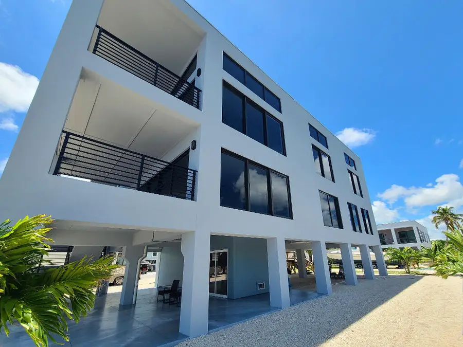 31449 Avenue I, Big Pine Key, FL 33043 - Image #3