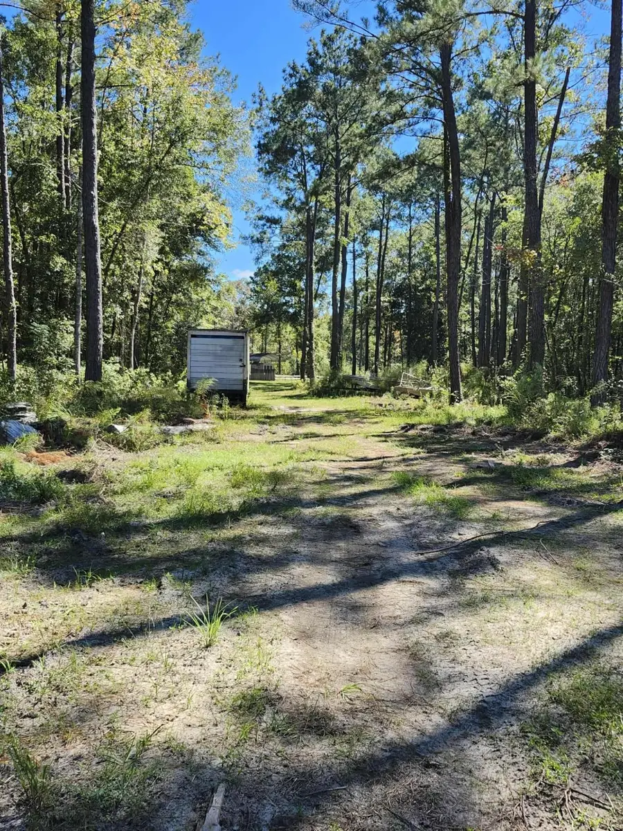 402 Smokehouse Lake Road, Ponce De Leon, FL 00000 - #3