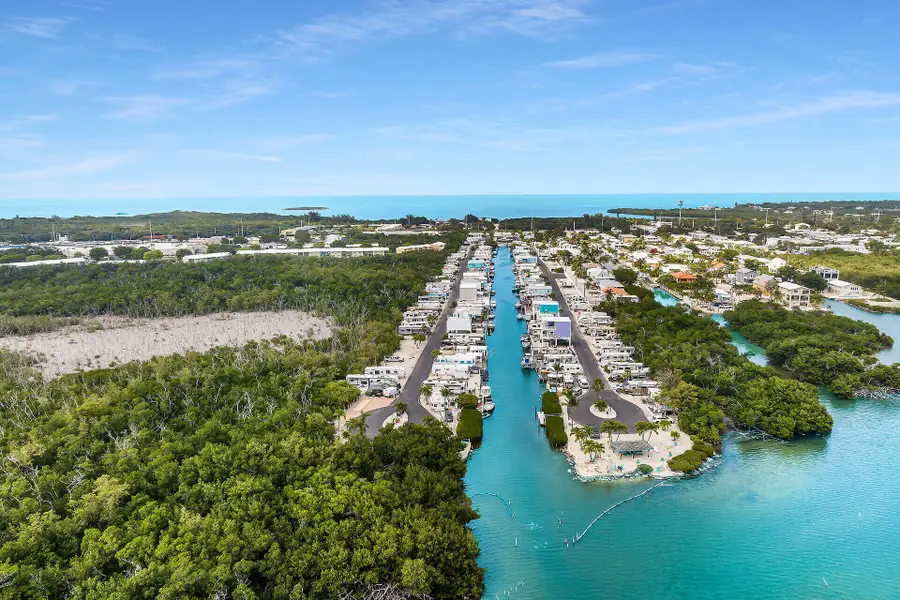 6099 Overseas Highway #4W, Marathon, FL 33050 - Image #2