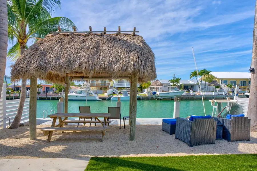 471 9th Street, Key Colony Beach, FL 33051 - Image #2