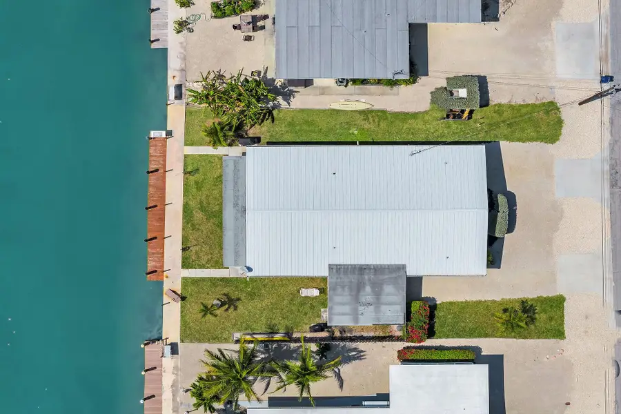 261 - 271 9th Street, Key Colony Beach, FL 33051 - Image #2