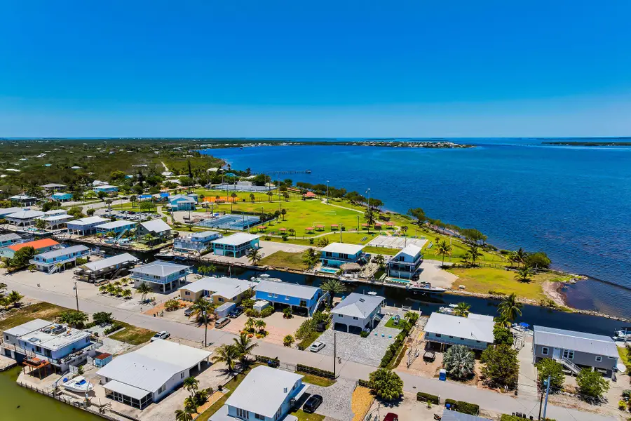 31135 Hollerich Drive, Big Pine Key, FL 33043 - Image #2