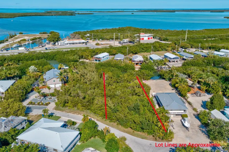 63 Sugarloaf Drive, Summerland Key, FL 33042 - Image #3