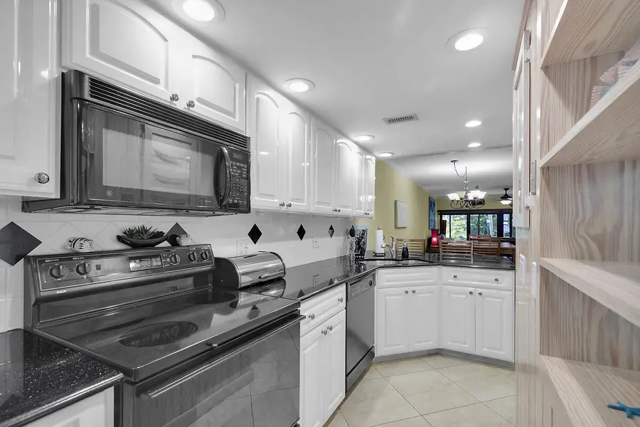 87200 Overseas Highway #M2, Islamorada, FL 33036 - Image #3