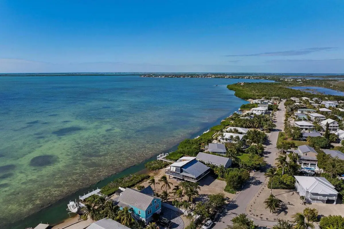 22542 Jolly Roger Drive, Cudjoe Key, FL 33042 - Image #1