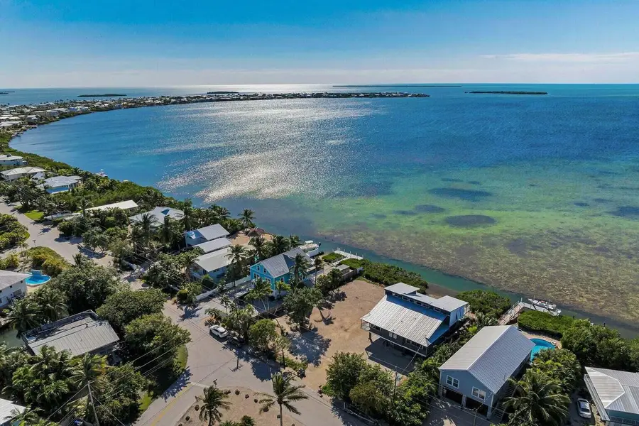 22542 Jolly Roger Drive, Cudjoe Key, FL 33042 - Image #2
