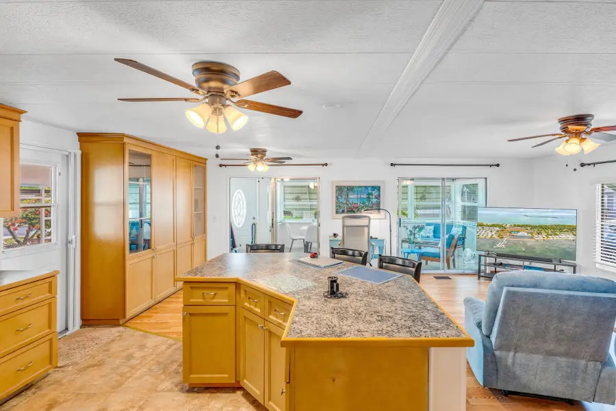 808 S Silver Circle, Key Largo, FL 33037 - Image #2