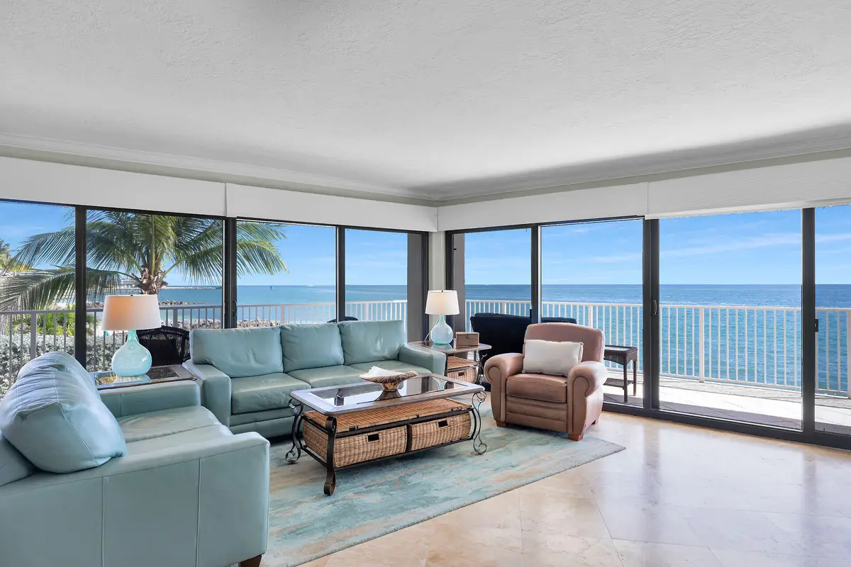 1133 W Ocean Drive #17, Key Colony Beach, FL 33051 - Image #1