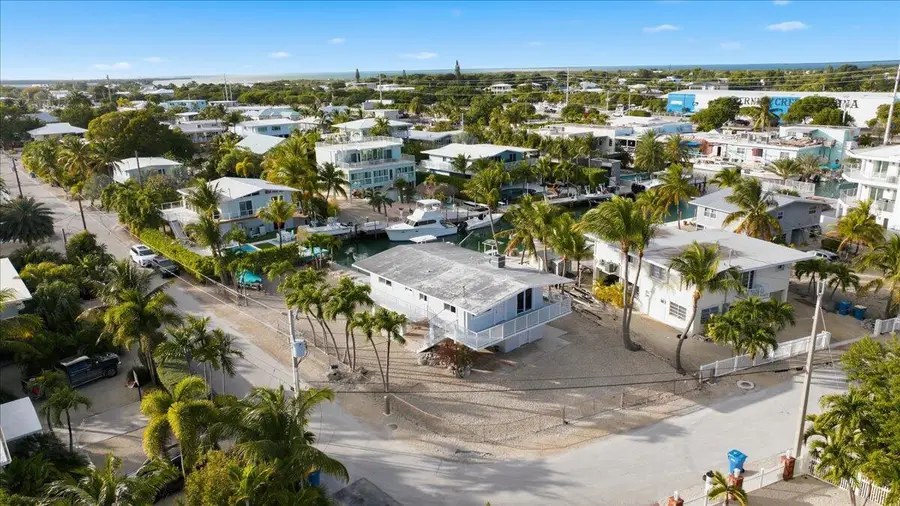 203 Bessie Road, Tavernier, FL 33070 - Image #3