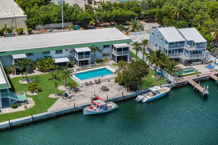 5301 Ocean Terrace #2, Marathon, FL 33050 - Image #2