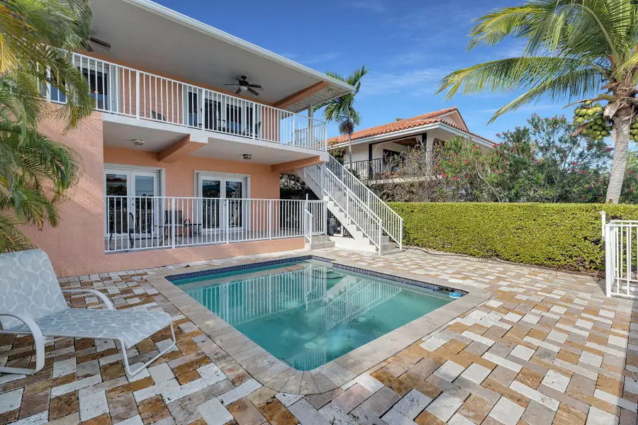 570 9th Street, Key Colony Beach, FL 33051 - Image #2