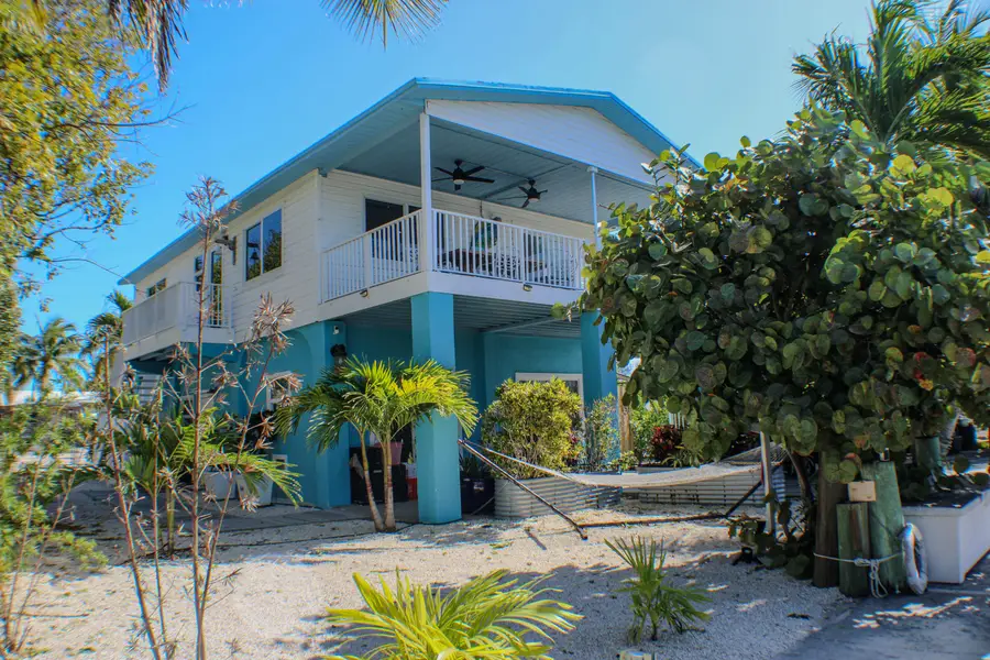 305 50th Street Ocean, Marathon, FL 33050 - Image #2