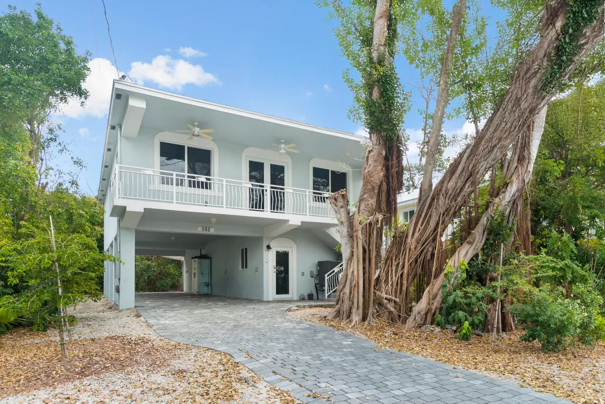 582 Boyd Drive, Key Largo, FL 33037 - Image #1