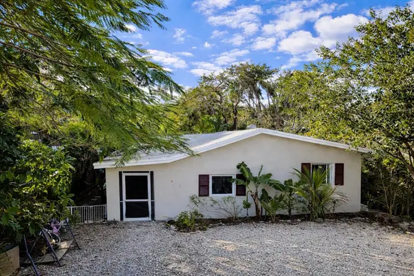 711 Sharon Place, KEY LARGO, FL 33037
