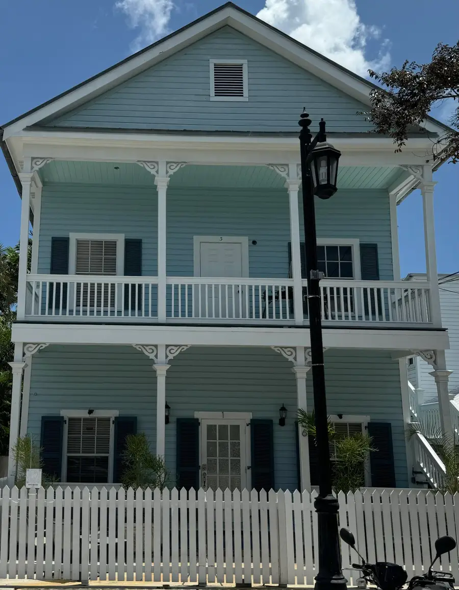 906 Truman Avenue #APT 1, Key West, FL 33040 - Image #2