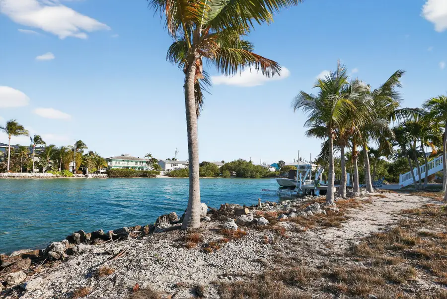 6 Palmetto Drive, Big Coppitt Key, FL 33040 - Image #2