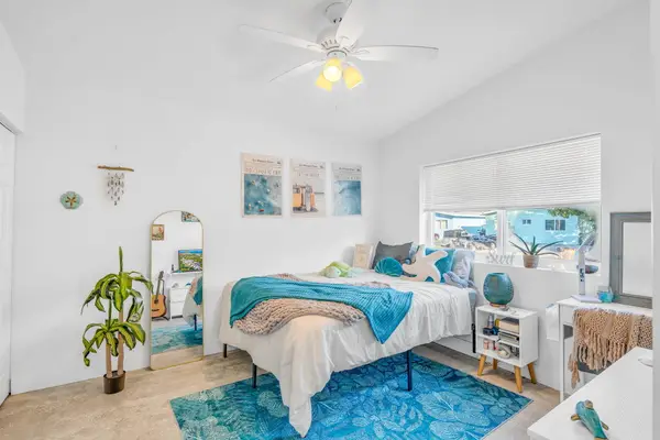 34 Hibiscus Lane, KEY LARGO, FL 33037