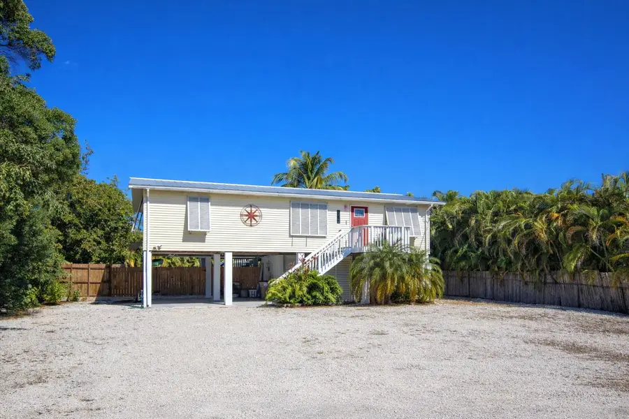 27147 Dolphin Road, Lower Keys, FL 33042 - Image #2