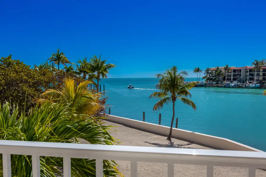 2000 Coco Plum Drive #APT 201, Marathon, FL 33050 - #2