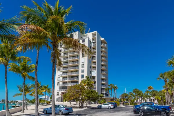 2000 Coco Plum Drive #APT 202, MARATHON, FL 33050
