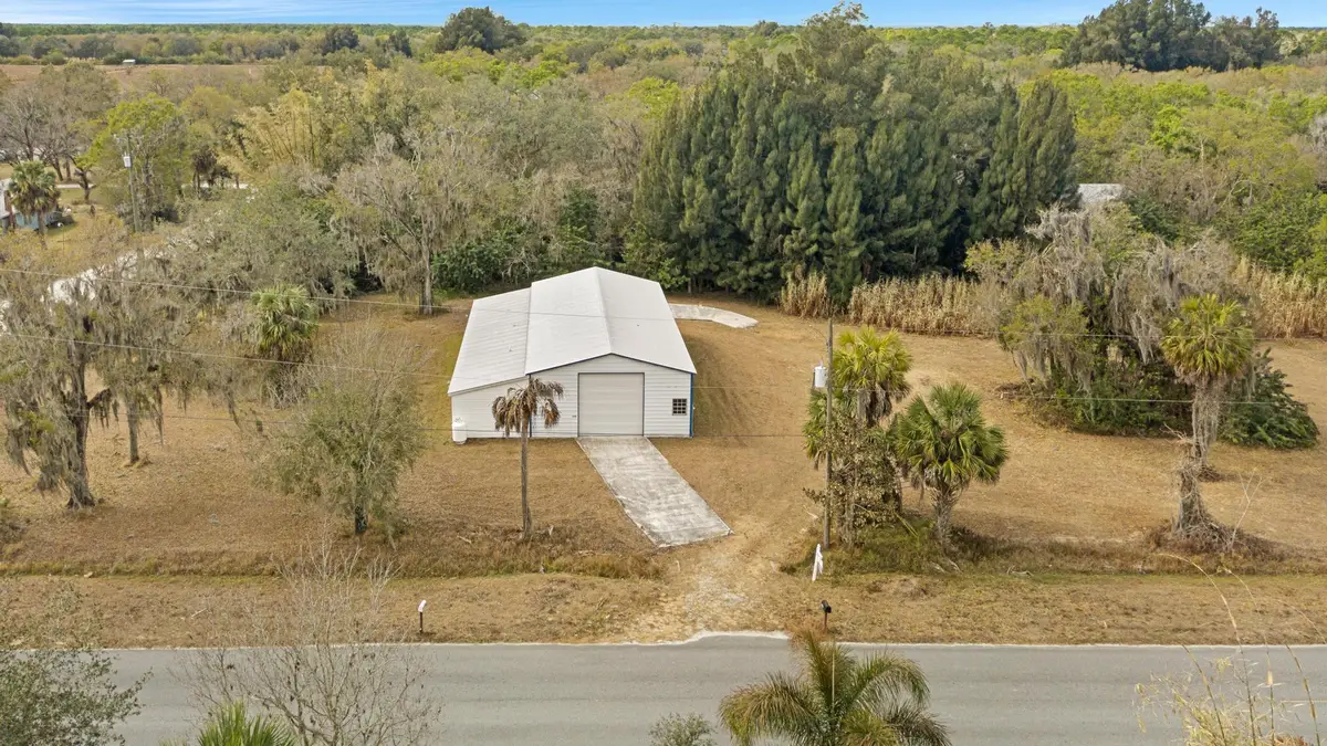 114 N Myrtle Street, Fellsmere, FL 00000 - #1
