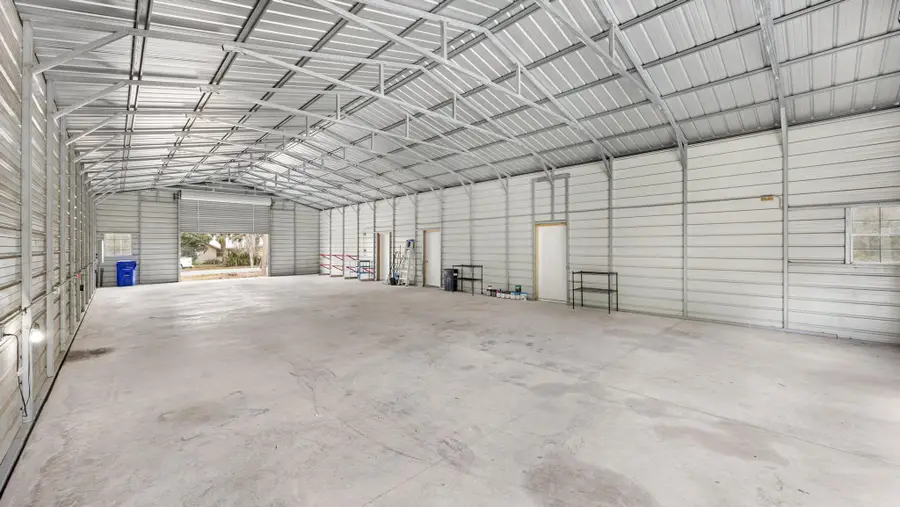 114 N Myrtle Street, Fellsmere, FL 00000 - #3