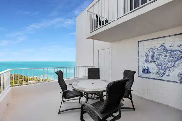 2000 Coco Plum Drive #APT 1403, MARATHON, FL 33050