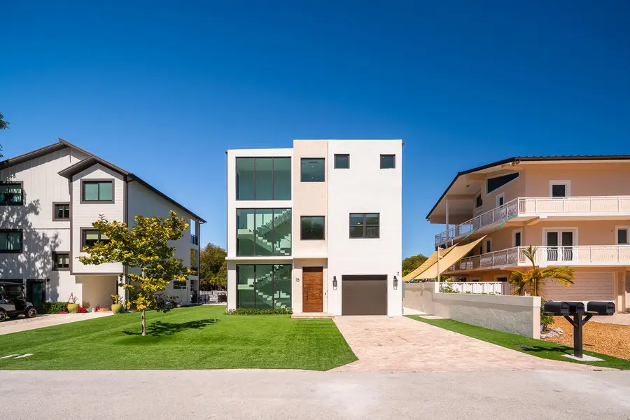 16 Bass Avenue, Key Largo, FL 33037 - #2