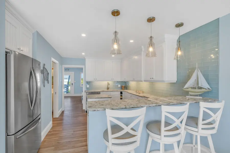 755 W Ocean Drive #7, Key Colony Beach, FL 33051 - #3