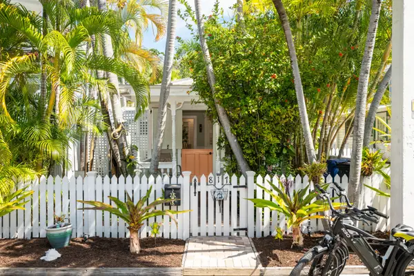 817 Pearl Street, KEY WEST, FL 33040