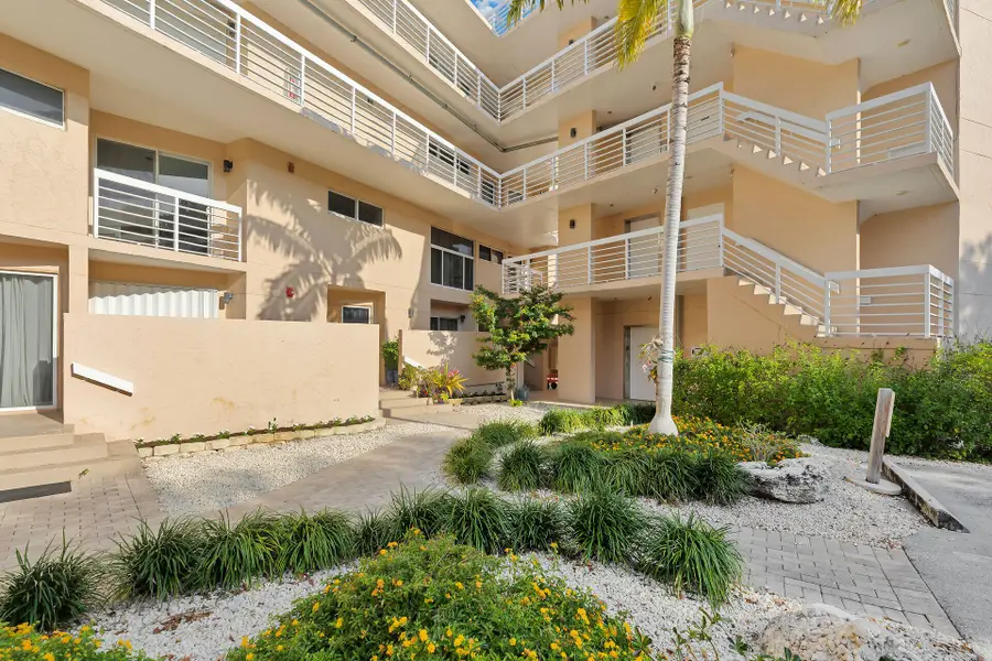 80450 Overseas Highway #APT 106, Islamorada, FL 33036 - #3