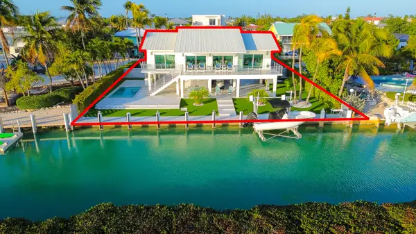 224 W Seaview Circle, Duck, FL 33050