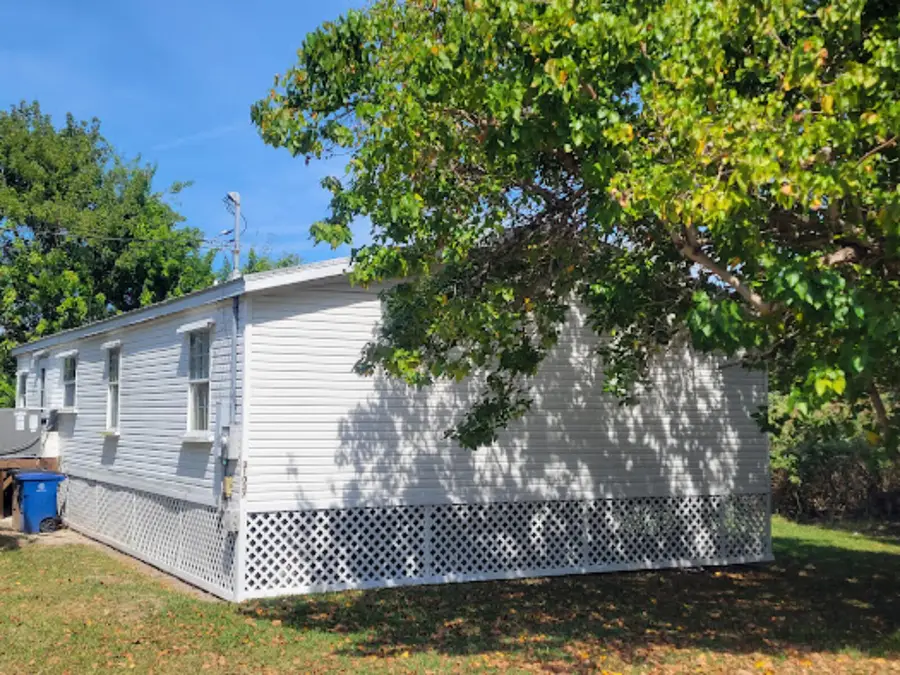 31037 Avenue D, Big Pine Key, FL 33043 - #2