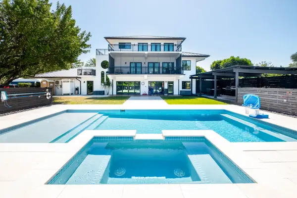 55 Ocean Front Drive, KEY LARGO, FL 33037