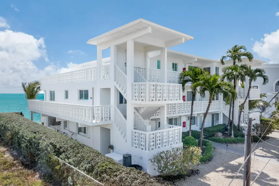 755 W Ocean Drive #5, Key Colony Beach, FL 33051 - #3