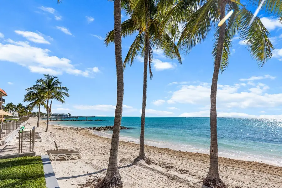 1001 W Ocean Drive #1-201, Key Colony Beach, FL 33051 - #3