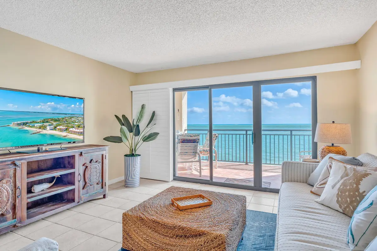 1001 W Ocean Drive #1-204, Key Colony Beach, FL 33051 - #1