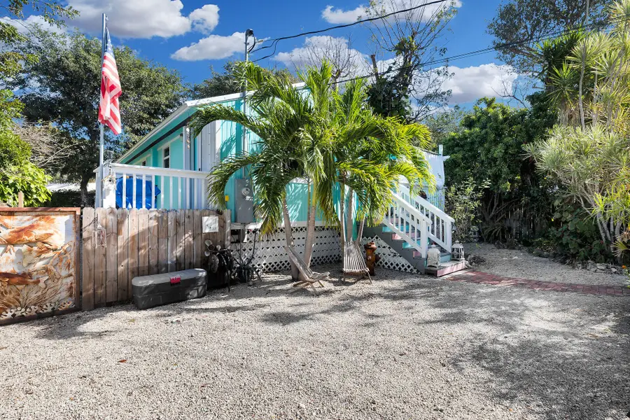 14 Bonita Avenue, Key Largo, FL 33037 - #2