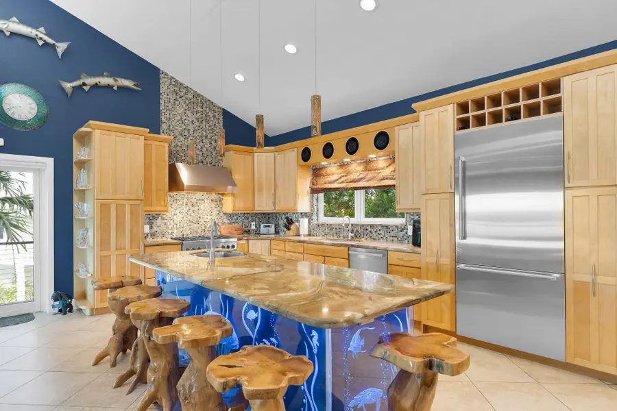 151 Lake Road, Plantation Key, FL 33070 - #2