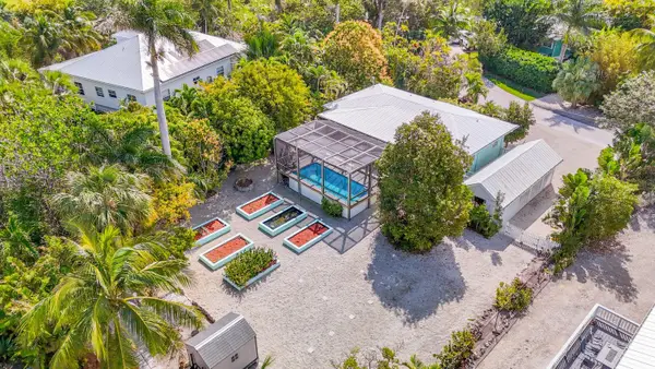 83 Sugarloaf Drive, Sugarloaf Key, FL 33042