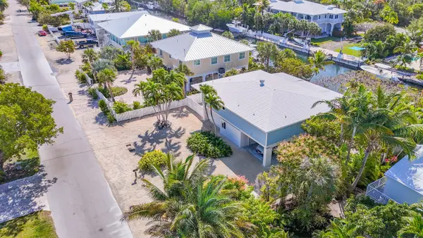 22874 Bluegill Lane, Cudjoe Key, FL 33042