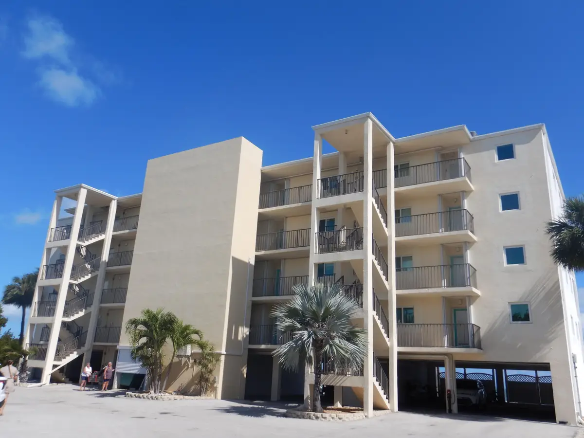 135 Coco Plum Drive #APT 3B, Marathon, FL 33050 - #1