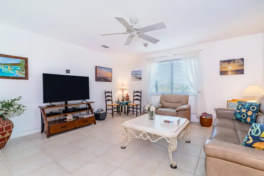 1101 W Ocean Drive #24, Key Colony Beach, FL 33051 - #3