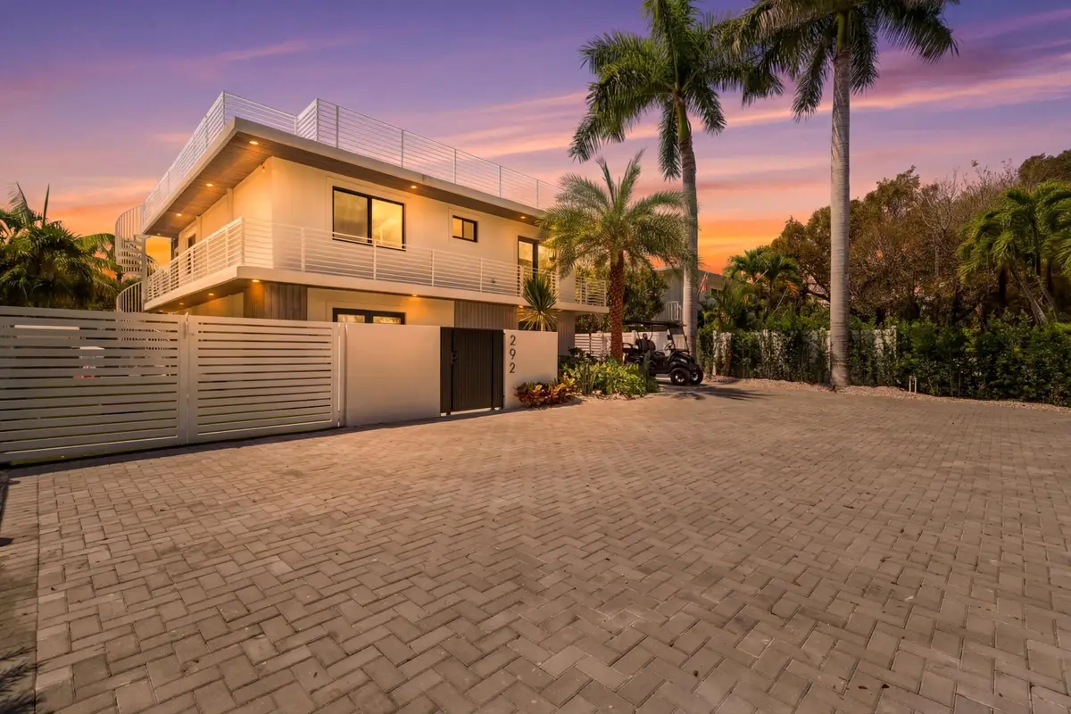 292 Woods Avenue, Plantation Key, FL 33070 - #1