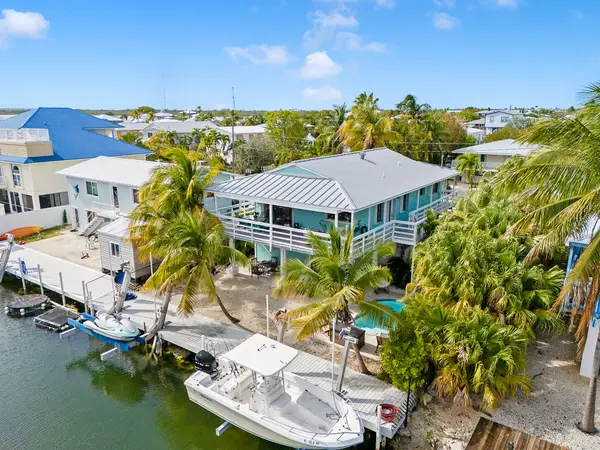 27416 Cayman Lane, Ramrod Key, FL 33042